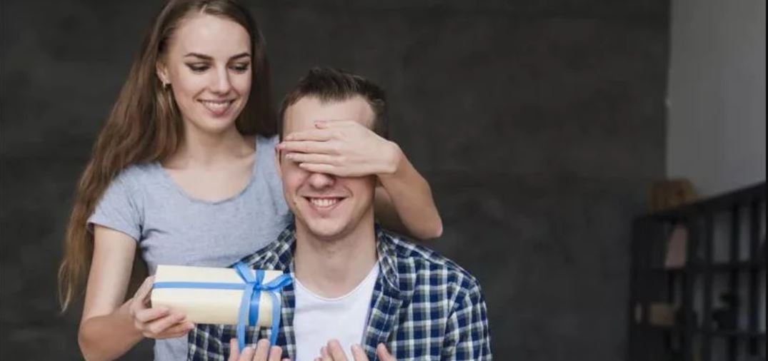 Névnapi ajándék férfiaknak – ennek tutira örülni fog