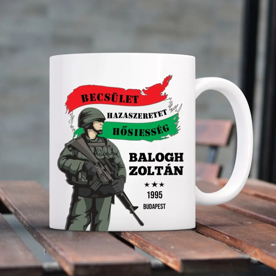 Ajándék katonának - zászlós bögre