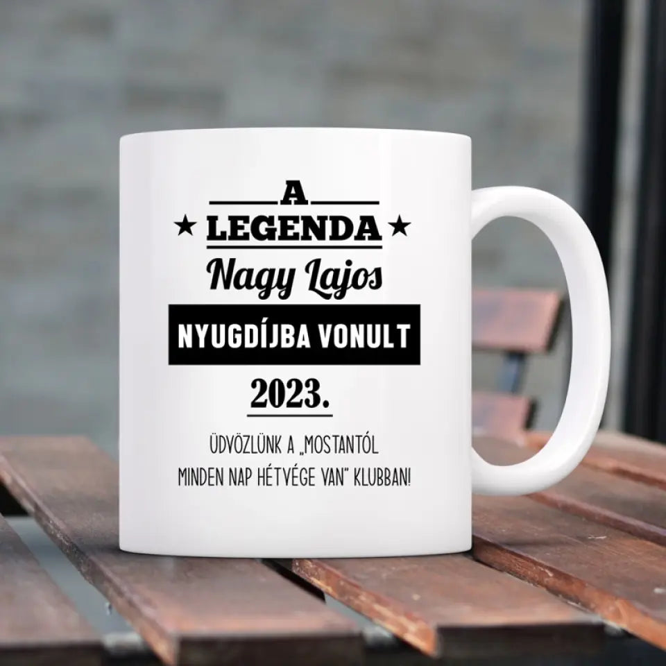 Nyugdíjas ajándék férfiaknak – saját névvel ellátva