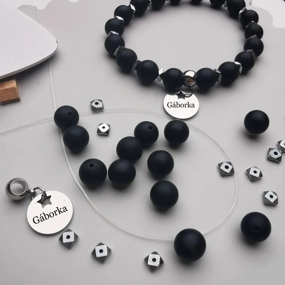 Hajnalcsillag ásványékszer - csináld magad karkötő, saját neves medállal