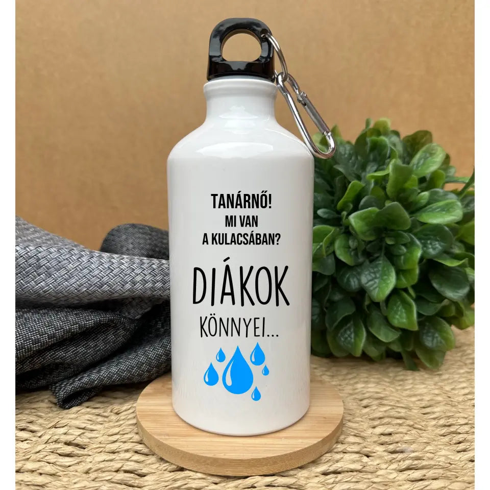 Fehér színű kulacs, ajándék tanároknak