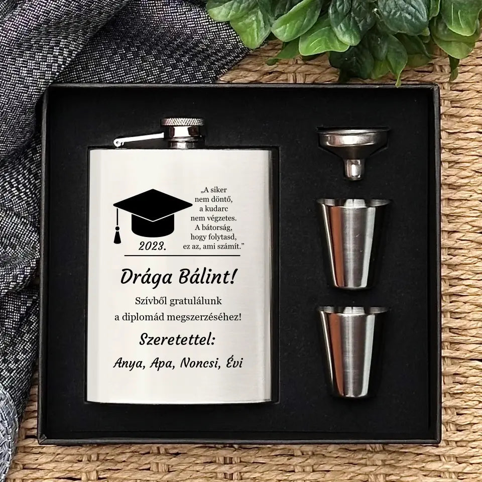 Diploma ajándék fiúnak - egyedi flaska