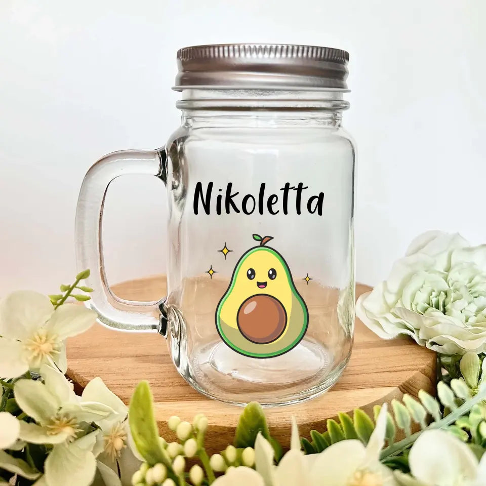 Pahar de limonadă cu avocado și nume propriu
