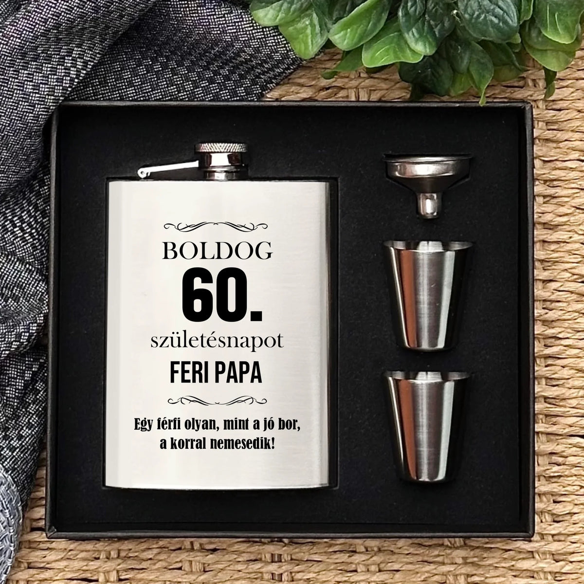 Cadou de 60 de ani – set de flacoane gravate