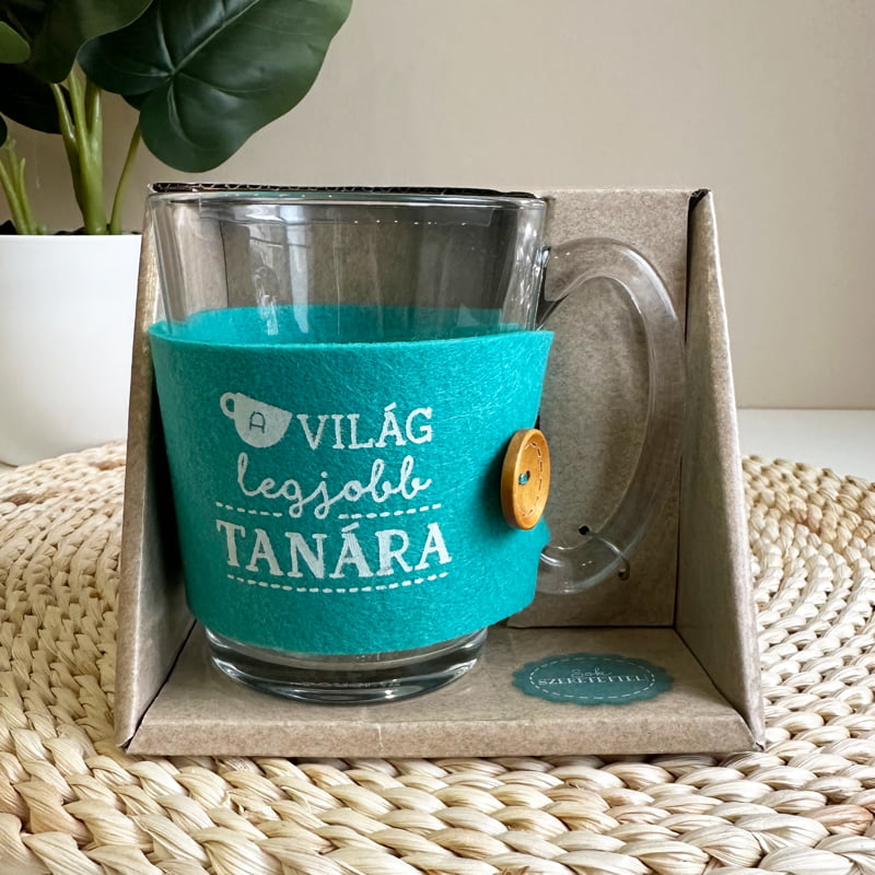 Kedves feliratú teásbögre tanároknak