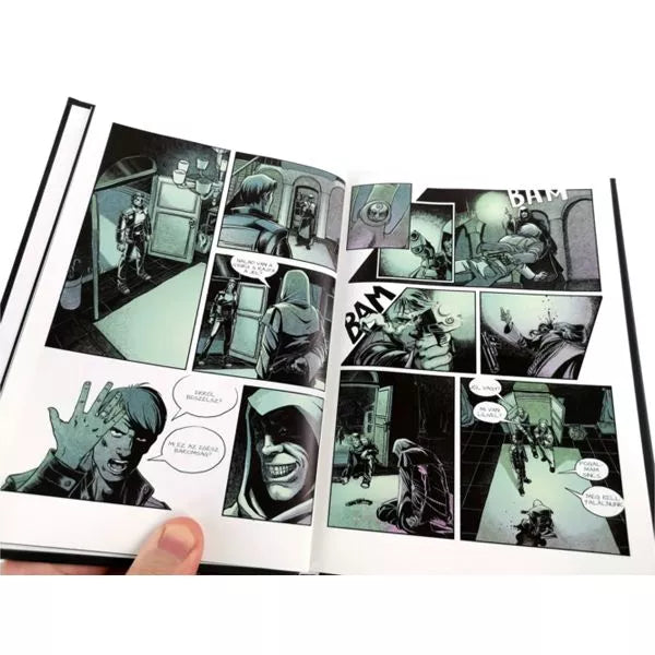 Fogságban - játék  könyv